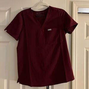 Figs Burgundy Scrub Set